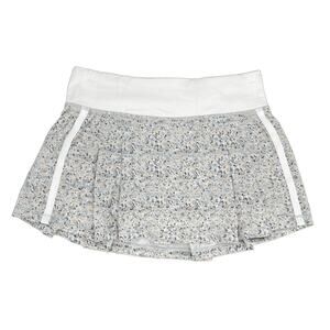 Lululemon Pace Rival Skirt Petite Fleur Silver Spoon White Tennis Golf Skort 4 R